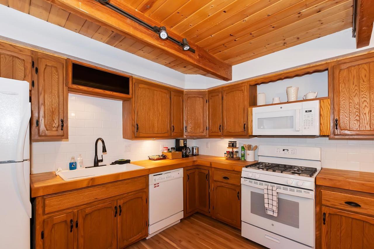Summit Happy Cabin With Hot Tub! High Speed Ev Hookup, Close To Slopes Big Bear Lake Exteriör bild