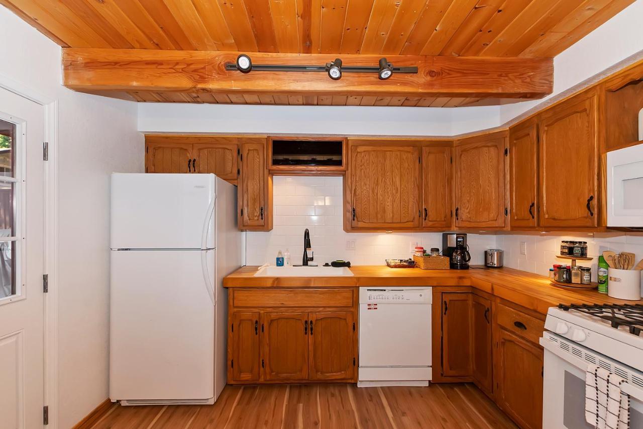 Summit Happy Cabin With Hot Tub! High Speed Ev Hookup, Close To Slopes Big Bear Lake Exteriör bild